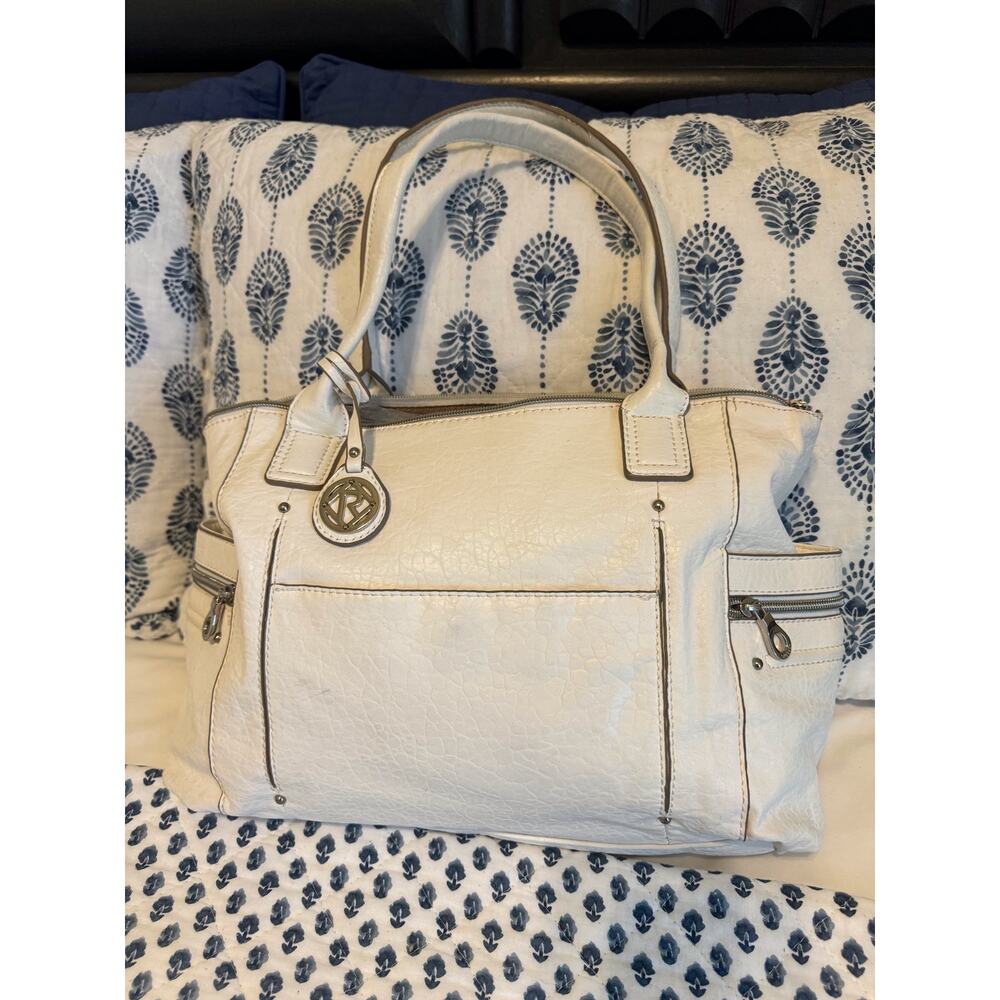 Relic White Hangbag